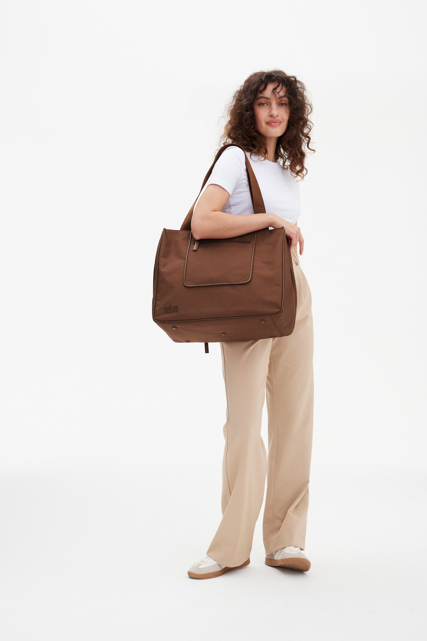 The East To West Tote in Maple - Image 9