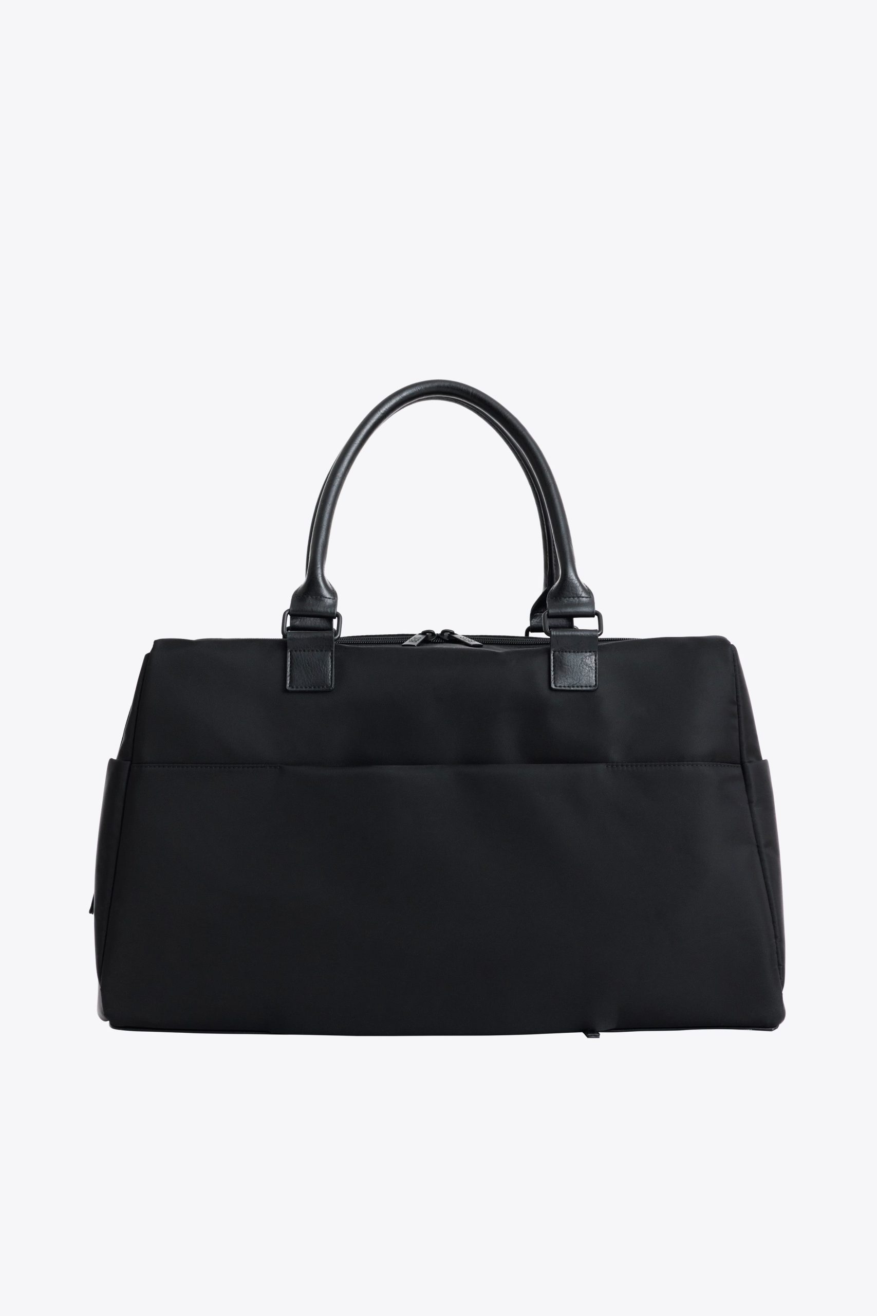 The Commuter Duffle in Black - Image 3